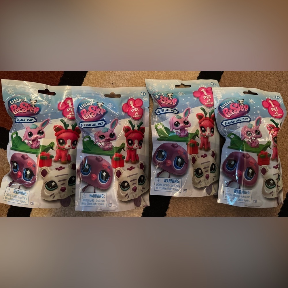 Lot of 4 Different Littlest Pet Shop - Sleigh All Day Surprise Pet Assortment